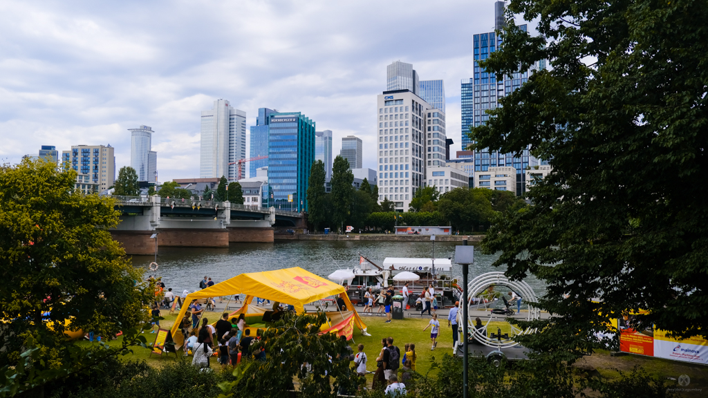 Sunday fun day at the riverbank