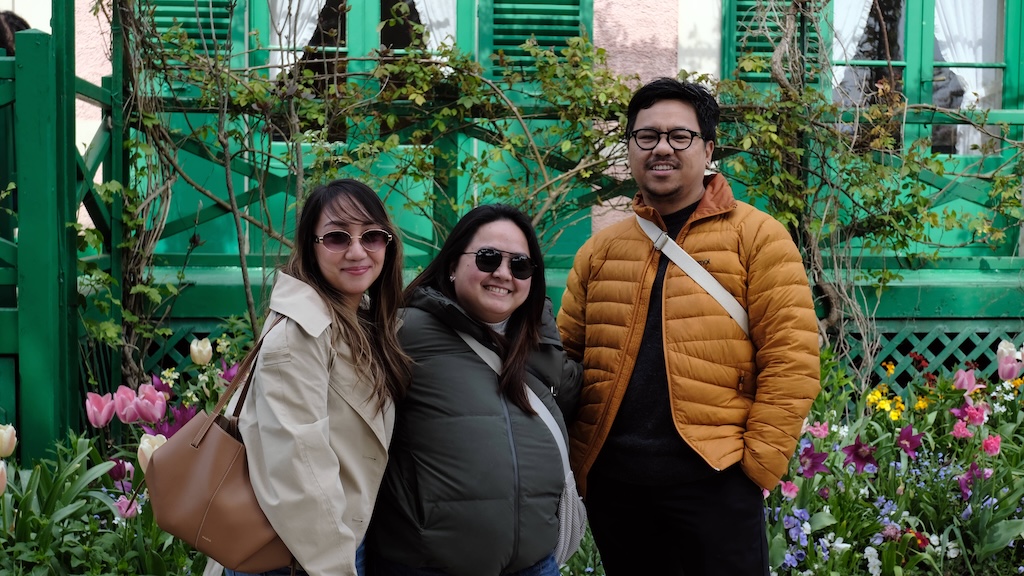 Pinoys in Giverny :P